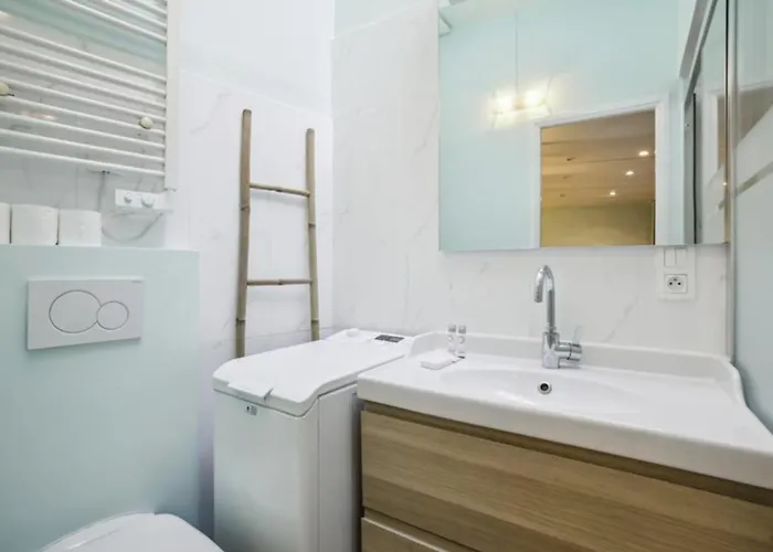 304 Boetie - Superb In *